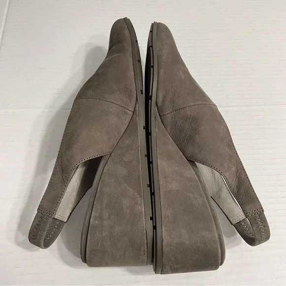 Eileen Fisher Devi Nubuck Slingback Wedge Sandals - Picture 6 of 11